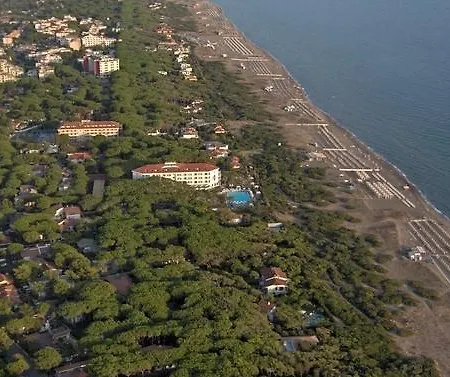 Domizia Palace Hotell Baia Domizia