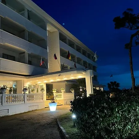Hotel Domizia Palace Baia Domizia