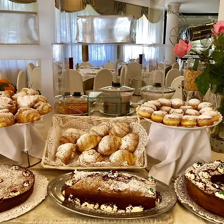 Domizia Palace 4* Baia Domizia