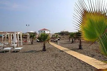 Domizia Palace Hotel