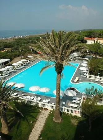 Hotel Domizia Palace Baia Domizia