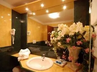 Domizia Palace Hotel