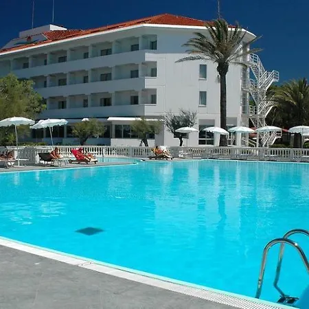Domizia Palace 4* Baia Domizia