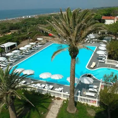 Hotell Domizia Palace