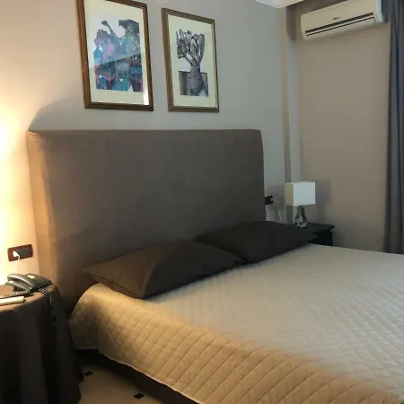 Domizia Palace 4*